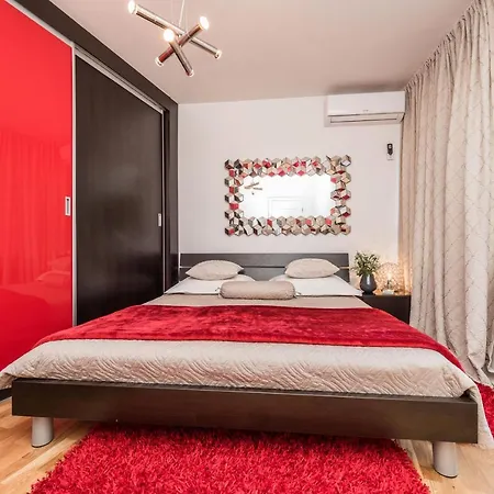 Marina Yacht Apartmán *