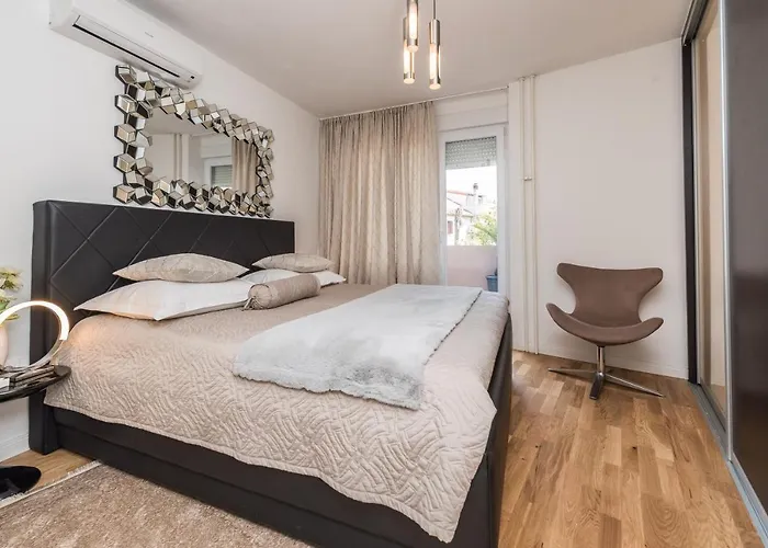 Marina Yacht זאדאר