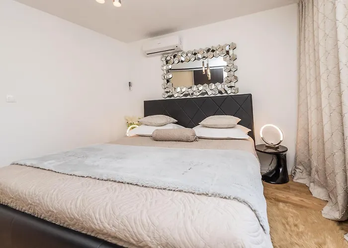 아파트 Marina Yacht